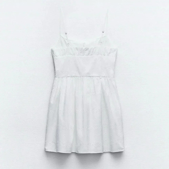 ZARA EMBROIDERED WHITE DRESS WITH BOWS - Picture 4 of 8